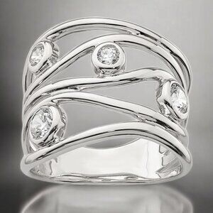 Wavy CZ Fashion Ring in 925 Sterling Silver
